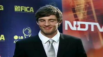 Video : Steven Finn is ICC Emerging Player of the Year