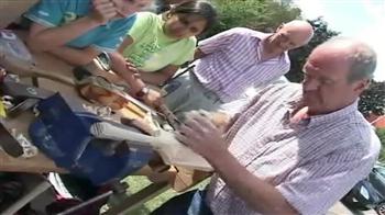 The man behind Boycott, Imran and Azhar's willow