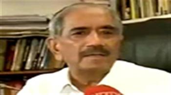 राजीव का हाथ नहीं : आरके धवन राजीव का हाथ नहीं : आरके धवन