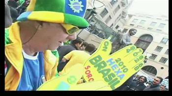 Video : Fans frenzy for FIFA World Cup
