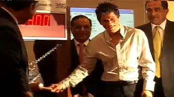 Video : SRK at Bombay Stock Exchange