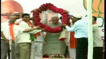 The tale of two chief ministers: Modi blitz on Nitish land