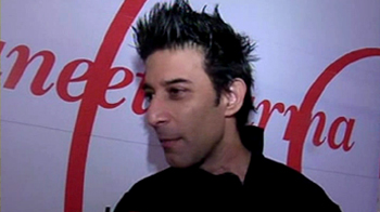 Suneet Varma’s never ending saree