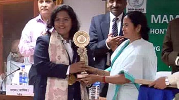 Video : Mamata's all for her athletes!