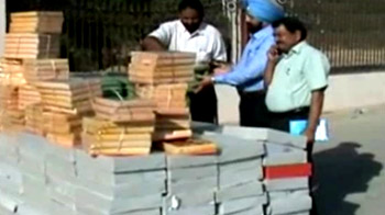 त्यौहारों का सीजन, मिलावट जोरों पर