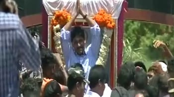 Video : Rising son? Huge reception for Jagan's yatra