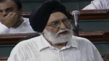 खेल हो जाने दो, बातें बाद में