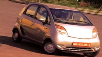 दिसंबर में चमकी टाटा की नैनो