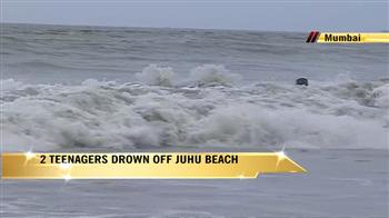 Video : Sunday swim ends in disaster