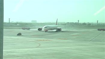 Start of domestic flight ops at T3 postponed&lrm;