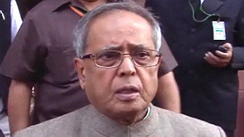 2G scam: No breakthrough at Pranab's lunch meet