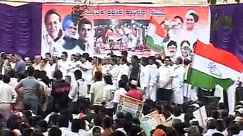 Video : Karnataka: 1 dead during Congress padyatra