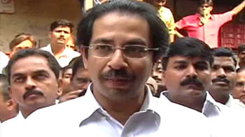 Shiv Sena calls bandh over Pune statue