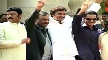 Video : Karnataka: Reddys out, even if govt falls?