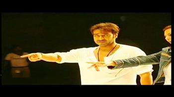 Ash, Akki ready for Action Replayy