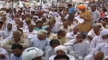 Khap panchayats seek legal recognition