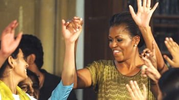 Video : Michelle danced to Rang De Basanti with students