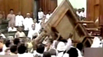 It's war: MLAs vs MLAs, Lalu vs Nitish