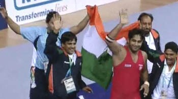 Video : Hat-trick of wrestling golds for India on Day 2