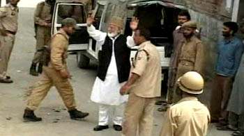 Hurriyat withdraws protest against Army in Kashmir