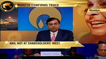 Mukesh hails truce; Anil doesn't attend AGM
