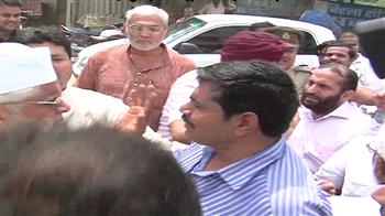 जामिया नगर में झड़प