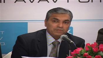 Gujarat Pipavav Port sets IPO price band at Rs 42-48/sh&lrm;are