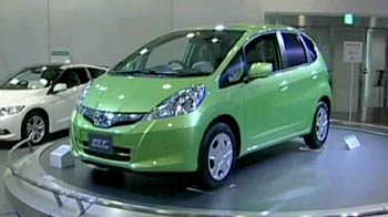 Honda's new hybrid car 'Fit'