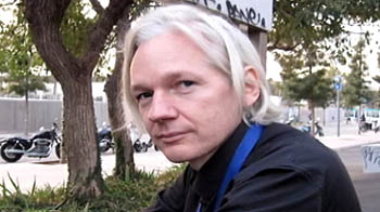WikiLeaks founder Julian Assange arrested in UK
