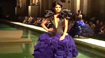 Video : Couture Week: Rohit Bal back with a bang