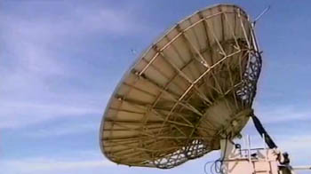 69 मोबाइल लाइसेंस रद्द करो