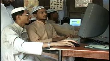 Video : Computers, English mandatory at madrasas