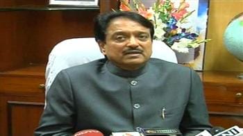 Video : Cabinet reshuffle: Vilasrao Deshmukh defends portfolio change