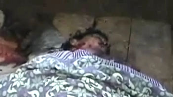 नक्सलियों ने दो लोगों को मारा