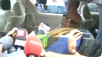 Video : Karunanidhi denies snubbing PM