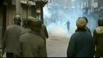 Videos : श्रीनगर के कर्फ्यू में ढील