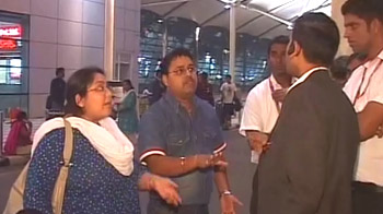 MMS of angry passengers at Mumbai airport