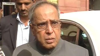 Video : Loan scam: No trace of insider trading, says Pranab