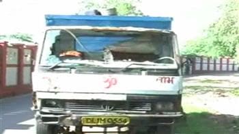 Videos : दिल्ली में एक और सड़क हादसा