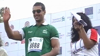 Bollywood to rule at Mumbai Marathon