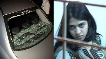 Girl in Mercedes hits 10 vehicles, gets bail