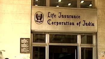 LIC plans Rs 75,000 cr market booster for 2010-11
