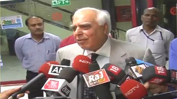 Congress keeps telecom with itself