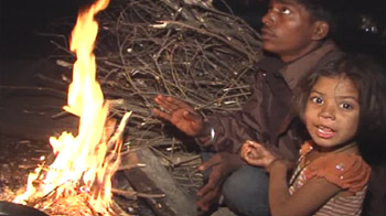 Winter misery for pavement dwellers in Delhi