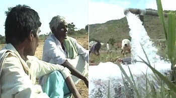 Video : Andhra Pradesh: Water war rages on in Telangana region