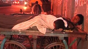 Video : Bhopal: Homeless in the cold