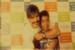 Vivek celebrates birthday with fans Vivek celebrates birthday with fans