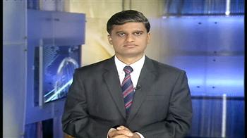 मंदिर में सुरक्षाकर्मी