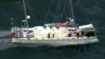 Australian plastic boat completes epic voyage Australian plastic boat completes epic voyage