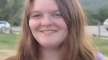 Dead jellyfish stings 150 beachgoers